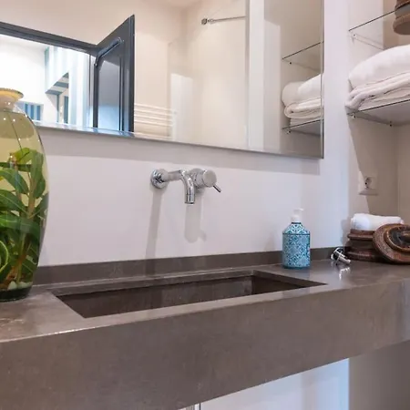 Lavi' Elegante Luminoso * Torino