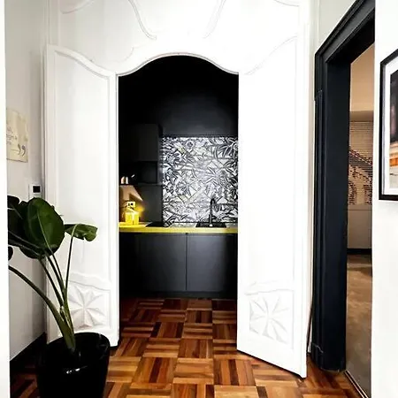 Lavi' Elegante Luminoso Apartment