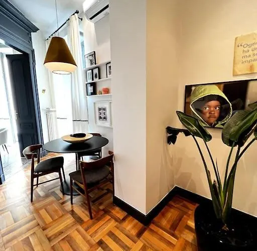 Apartment Lavi' Elegante Luminoso Turin